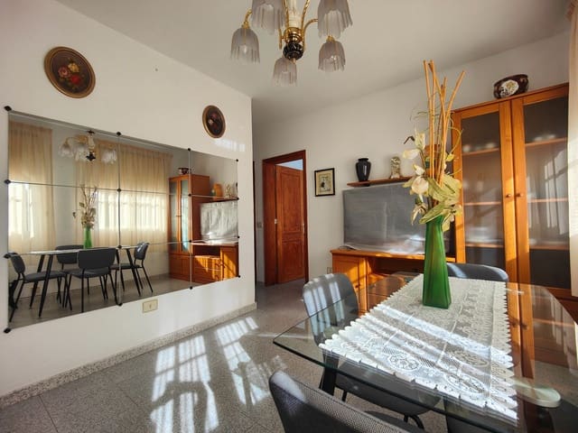 Piso de 2 habitaciones en Arguineguín, Mogán en alquiler - 900 € (Ref: 5613727)