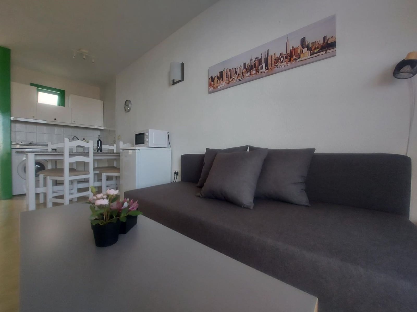 1 slaapkamer Appartement voor vakantieverhuur in Puerto Rico met zwembad garage - € 560 (Ref: 5977667)