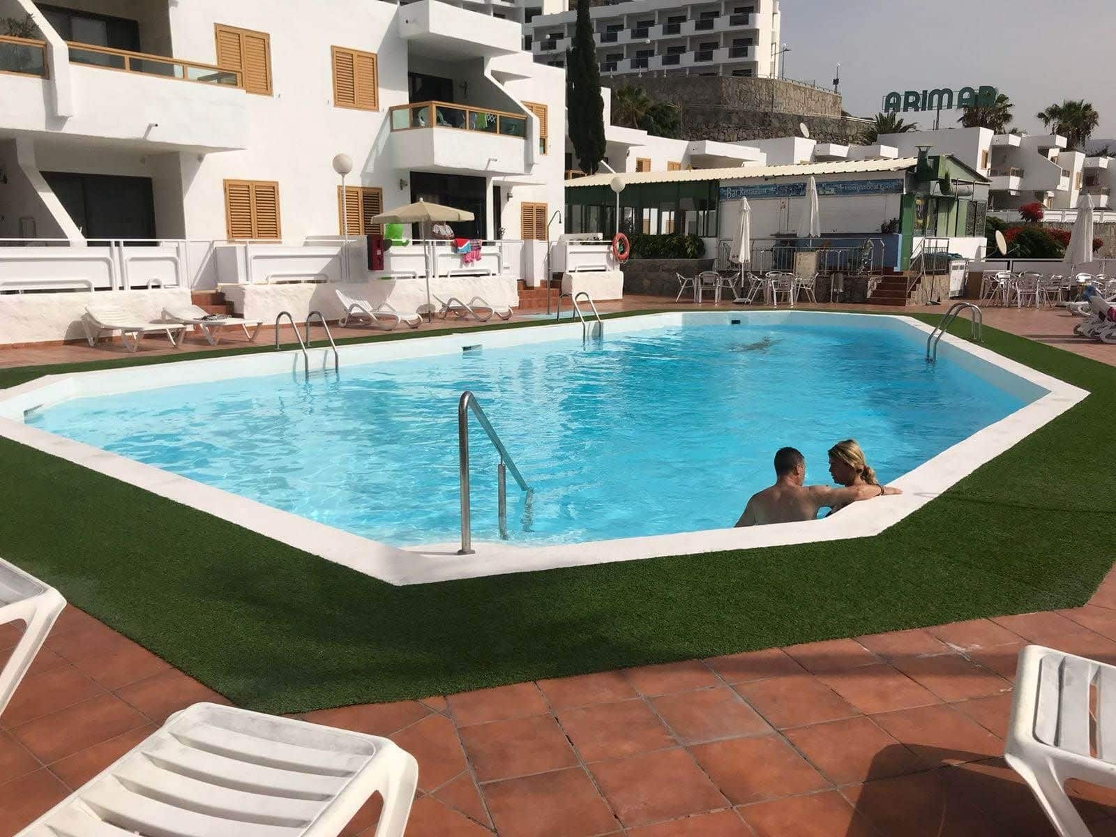 1 slaapkamer Appartement voor vakantieverhuur in Puerto Rico met zwembad garage - € 550 (Ref: 6002765)