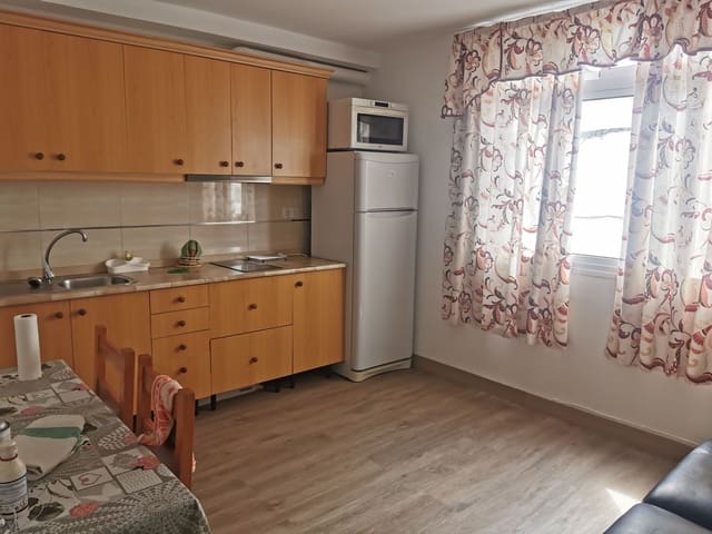 1 soveværelse Lejlighed til leje i Arguineguín, Mogán - € 750 (Ref: 6016901)