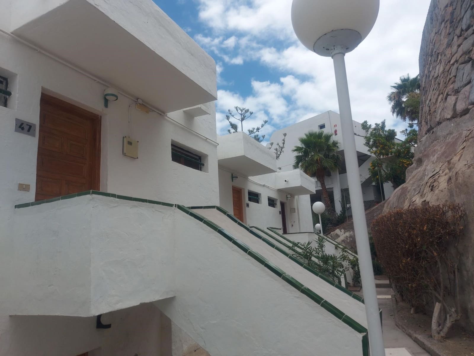 1 quarto Apartamento para arrendar em Puerto Rico com piscina garagem - 800 € (Ref: 6902233)