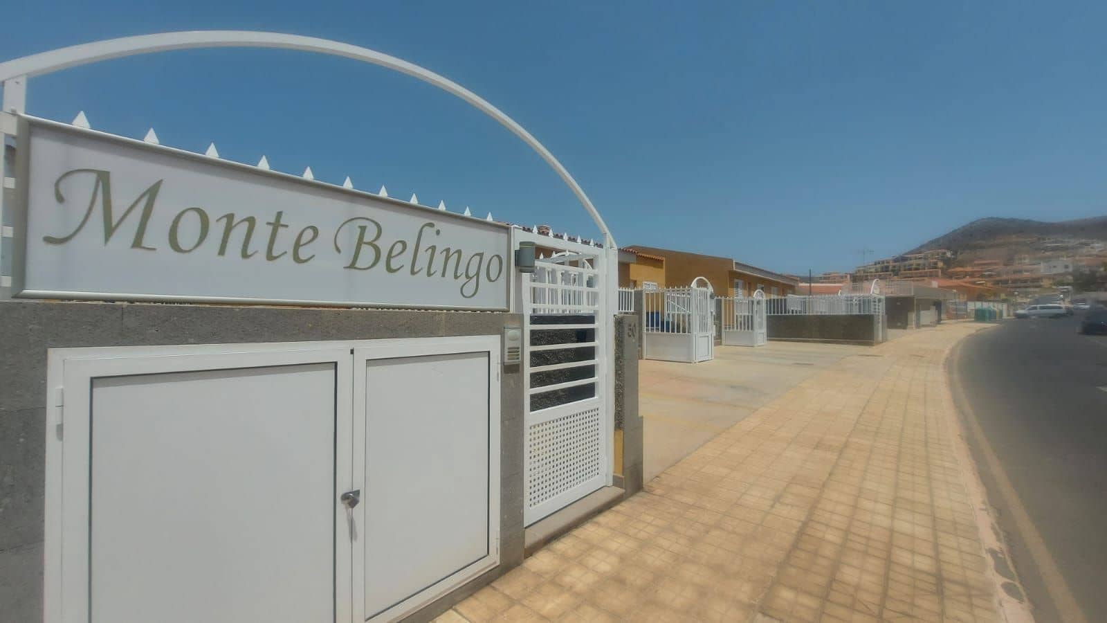 2 slaapkamer Appartement voor vakantieverhuur in Arguineguin met zwembad garage - € 735 (Ref: 7029439)