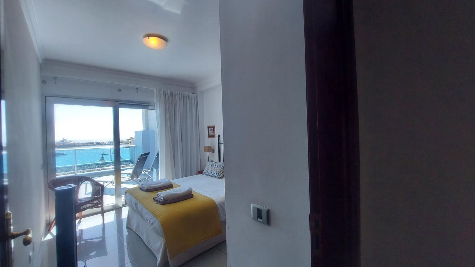 2 soverom Leilighet til leie i Playa de Mogan med garasje - € 2 300 (Ref: 7413365)