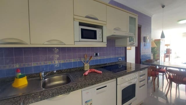 2 soveværelse Lejlighed til leje i Playa de Mogán, Mogán med garage - € 2.300 (Ref: 7413365)