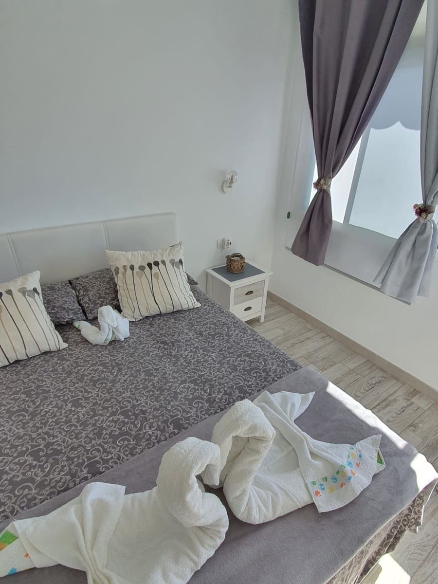 1 bedroom Apartment for holiday rental in Puerto Rico with pool - € 595 (Ref: 7436620)