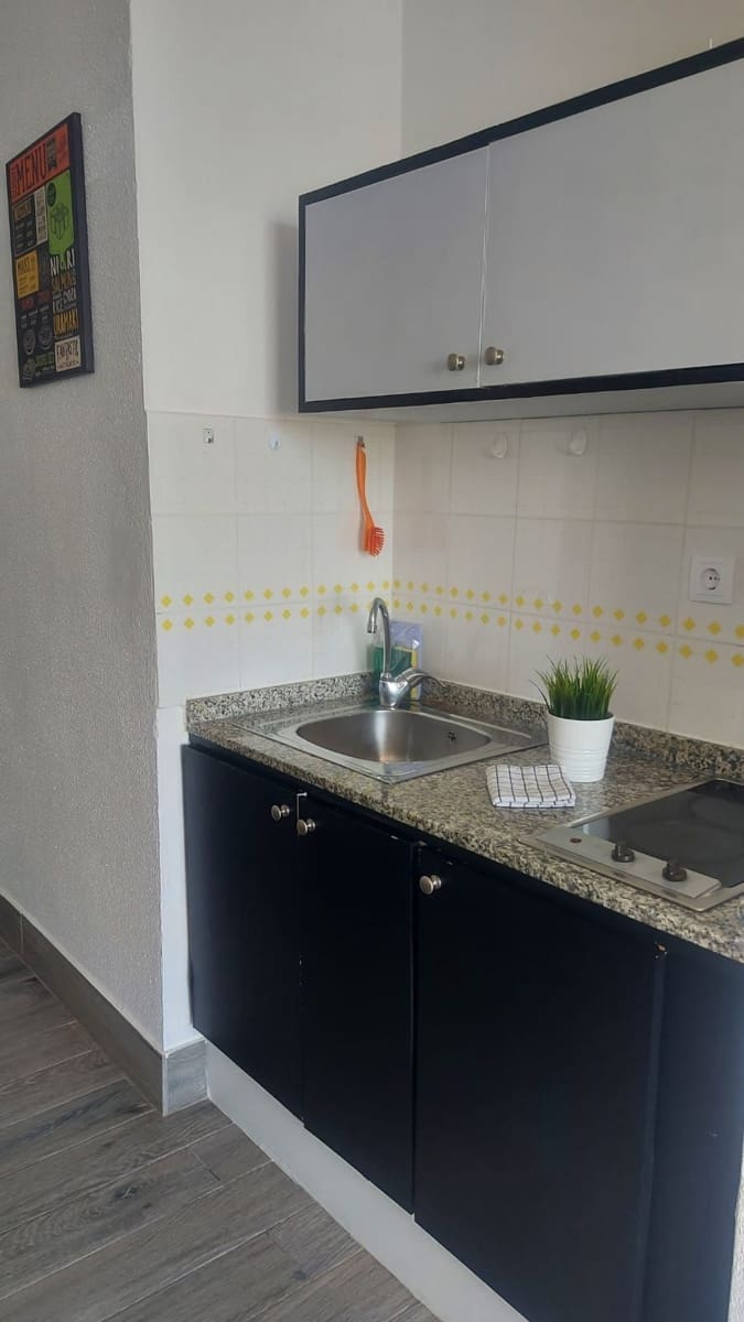 1 slaapkamer Appartement voor vakantieverhuur in Puerto Rico met zwembad garage - € 490 (Ref: 7477300)