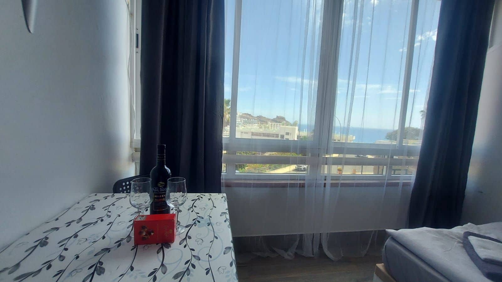 1 slaapkamer Appartement voor vakantieverhuur in Puerto Rico met zwembad garage - € 490 (Ref: 7477300)