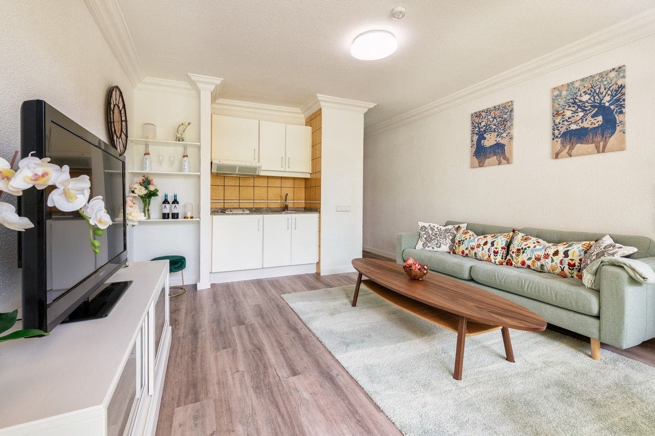 1 bedroom Apartment for rent in Playa del Ingles with pool - € 900 (Ref: 7721912)