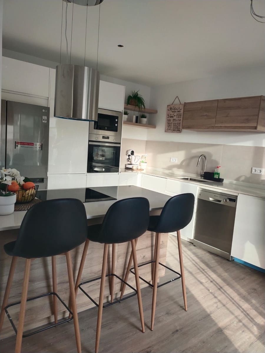 2 camera da letto Villa da affitare come casa vacanza in Tauro con piscina garage - 1.645 € (Rif: 7900619)