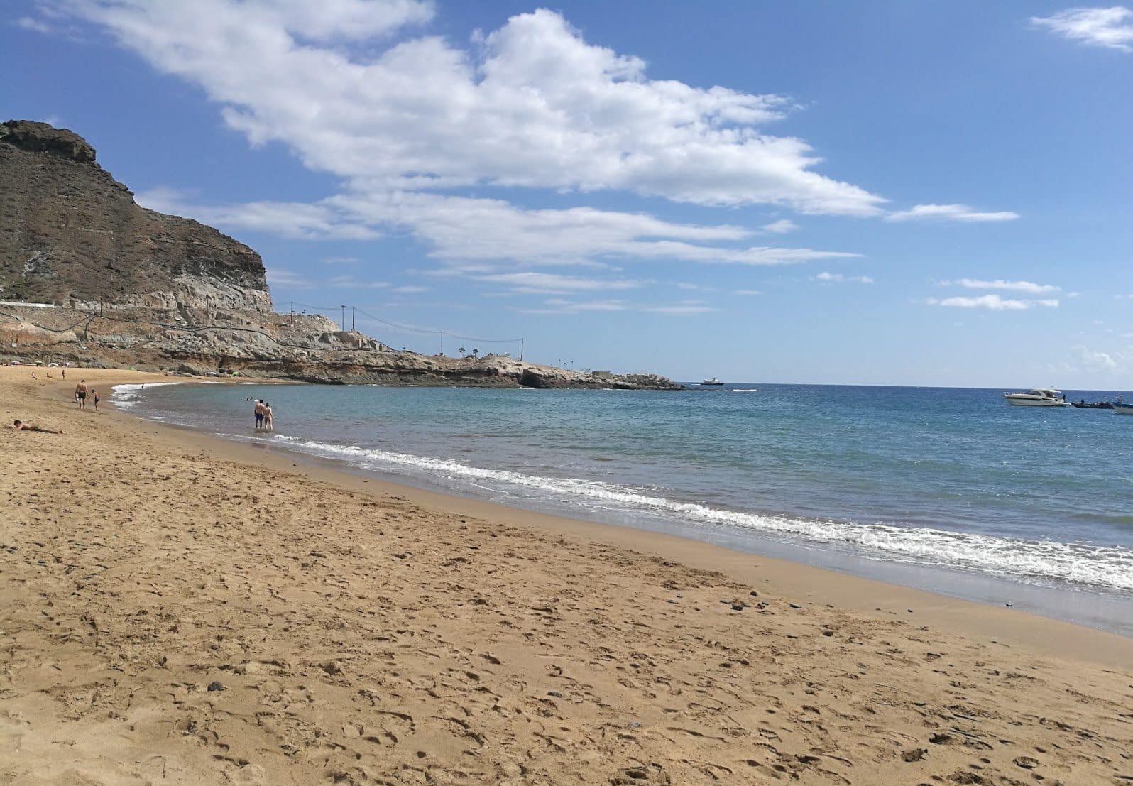 2 camera da letto Villa da affitare come casa vacanza in Tauro con piscina garage - 1.645 € (Rif: 7900619)