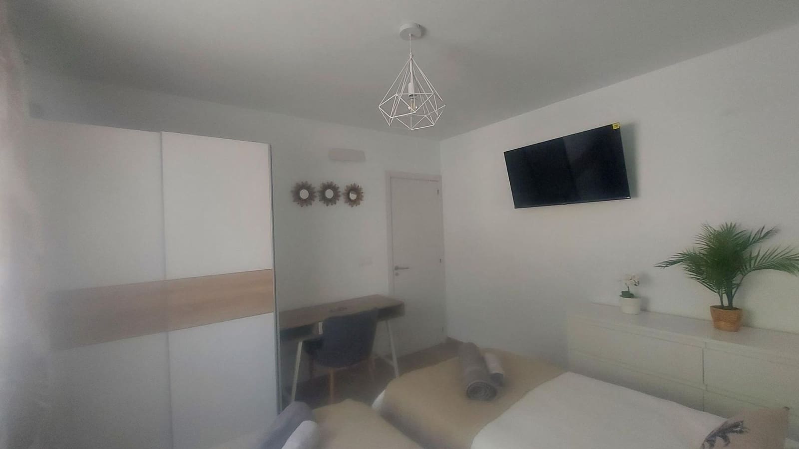 2 camera da letto Villa da affitare come casa vacanza in Tauro con piscina garage - 1.645 € (Rif: 7900619)