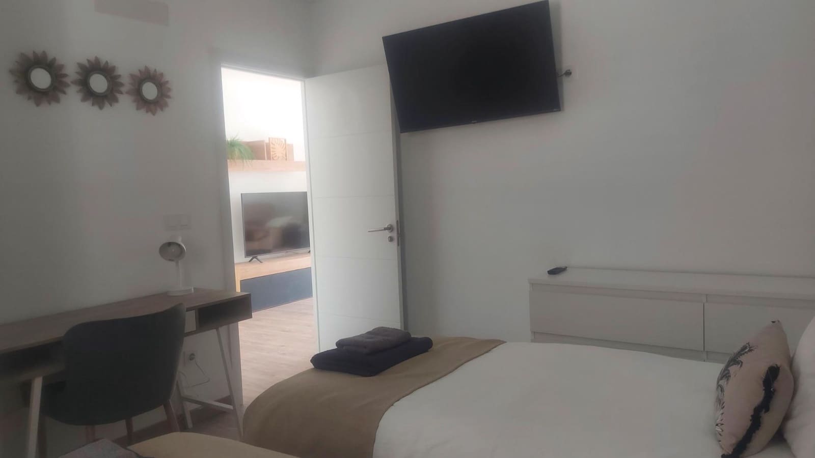 2 camera da letto Villa da affitare come casa vacanza in Tauro con piscina garage - 1.645 € (Rif: 7900619)