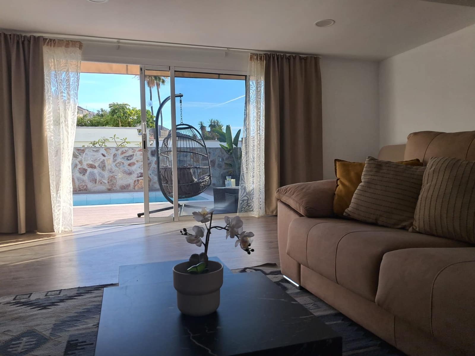 2 camera da letto Villa da affitare come casa vacanza in Tauro con piscina garage - 1.645 € (Rif: 7900619)