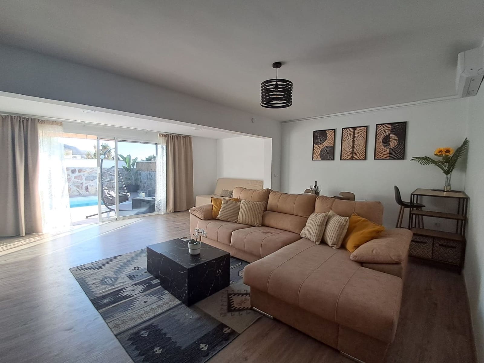 2 camera da letto Villa da affitare come casa vacanza in Tauro con piscina garage - 1.645 € (Rif: 7900619)