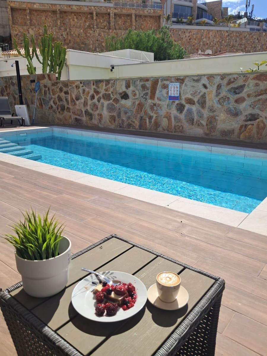 2 camera da letto Villa da affitare come casa vacanza in Tauro con piscina garage - 1.645 € (Rif: 7900619)