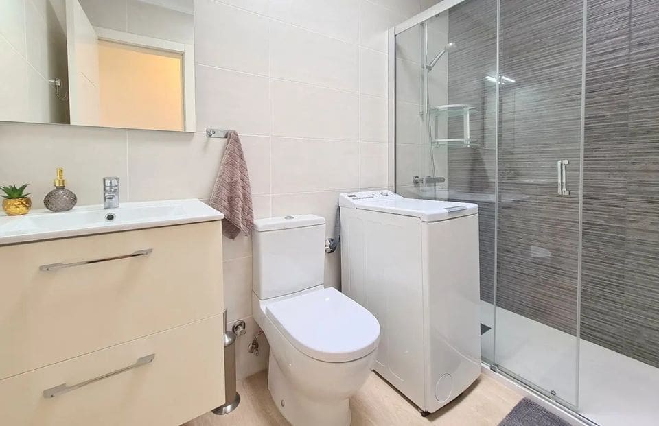 2 bedroom Apartment for rent in Puerto Rico with pool - € 1,400 (Ref: 8148161)