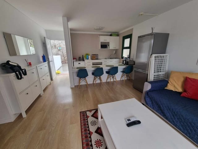 2 makuuhuone Huoneisto vuokrattavana paikassa Puerto Rico, Mogán mukana uima-altaan - 1 300 € (Ref: 8148161)