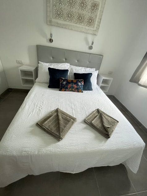 1 sovrum Lägenhet för semesterbostäder i Puerto Rico med pool garage - 630 € (Ref: 8289102)