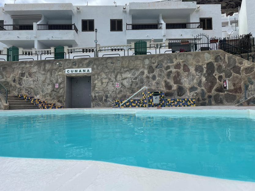 1 sovrum Lägenhet för semesterbostäder i Puerto Rico med pool garage - 630 € (Ref: 8289102)