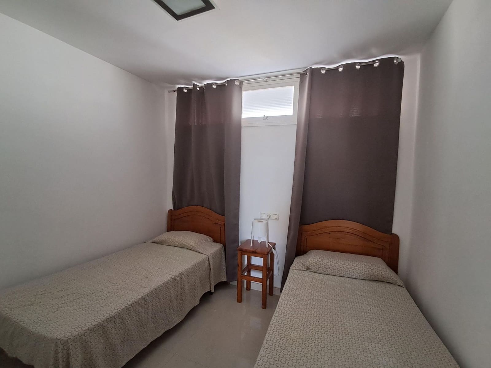 2 bedroom Apartment for rent in Playa del Ingles with pool - € 1,300 (Ref: 8302561)