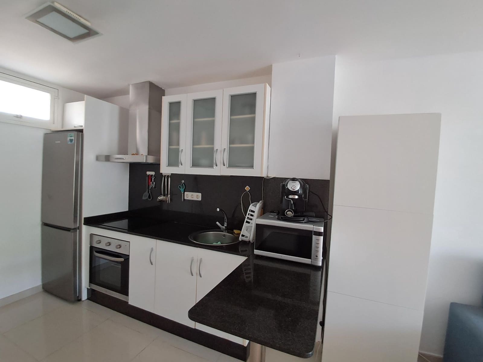 2 bedroom Apartment for rent in Playa del Ingles with pool - € 1,300 (Ref: 8302561)