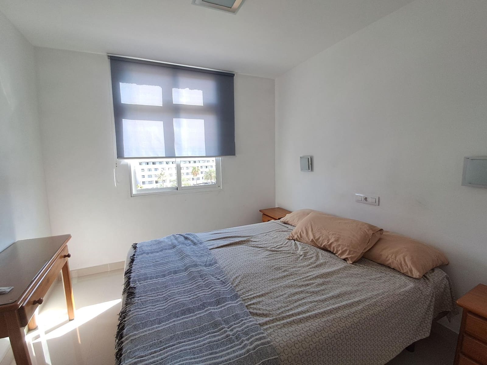 2 bedroom Apartment for rent in Playa del Ingles with pool - € 1,300 (Ref: 8302561)