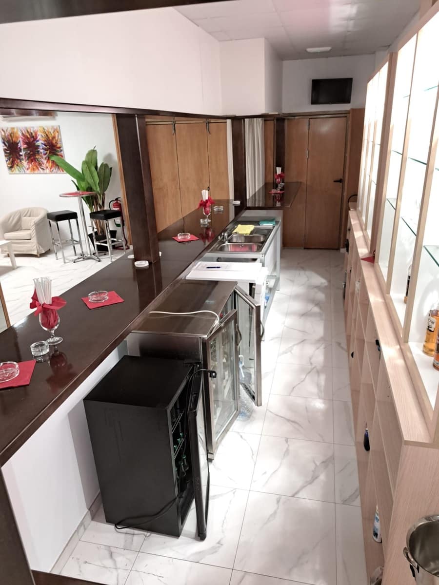 Erhverv til salg i Playa del Ingles - € 195.000 (Ref: 8536309)