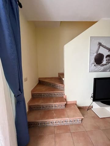 2 quarto Casa em Banda para arrendar em Arguineguín, Mogán com piscina - 1 700 € (Ref: 8619749)