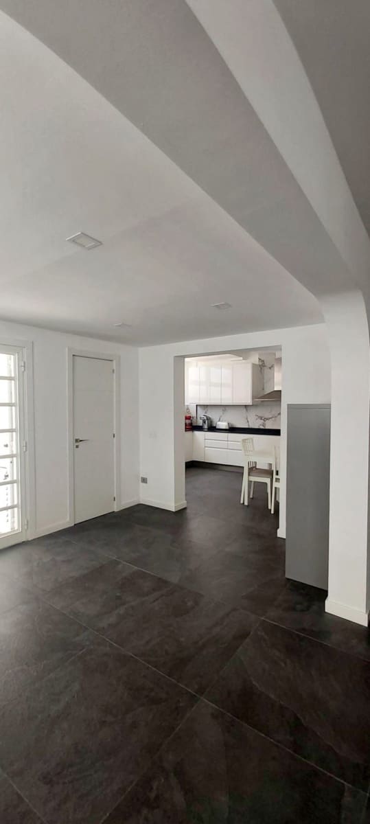 5 sovrum Villa till salu i Sonneland med pool garage - 695 000 € (Ref: 8743022)