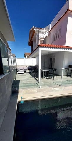 5 soveværelse Villa til salg i Sonneland, San Bartolomé de Tirajana med swimmingpool garage - € 695.000 (Ref: 8743022)