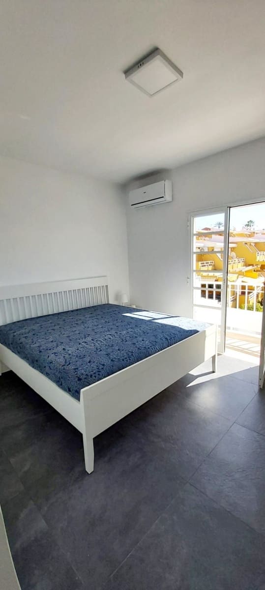 5 sovrum Villa till salu i Sonneland med pool garage - 695 000 € (Ref: 8743022)