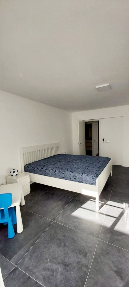 5 sovrum Villa till salu i Sonneland med pool garage - 695 000 € (Ref: 8743022)