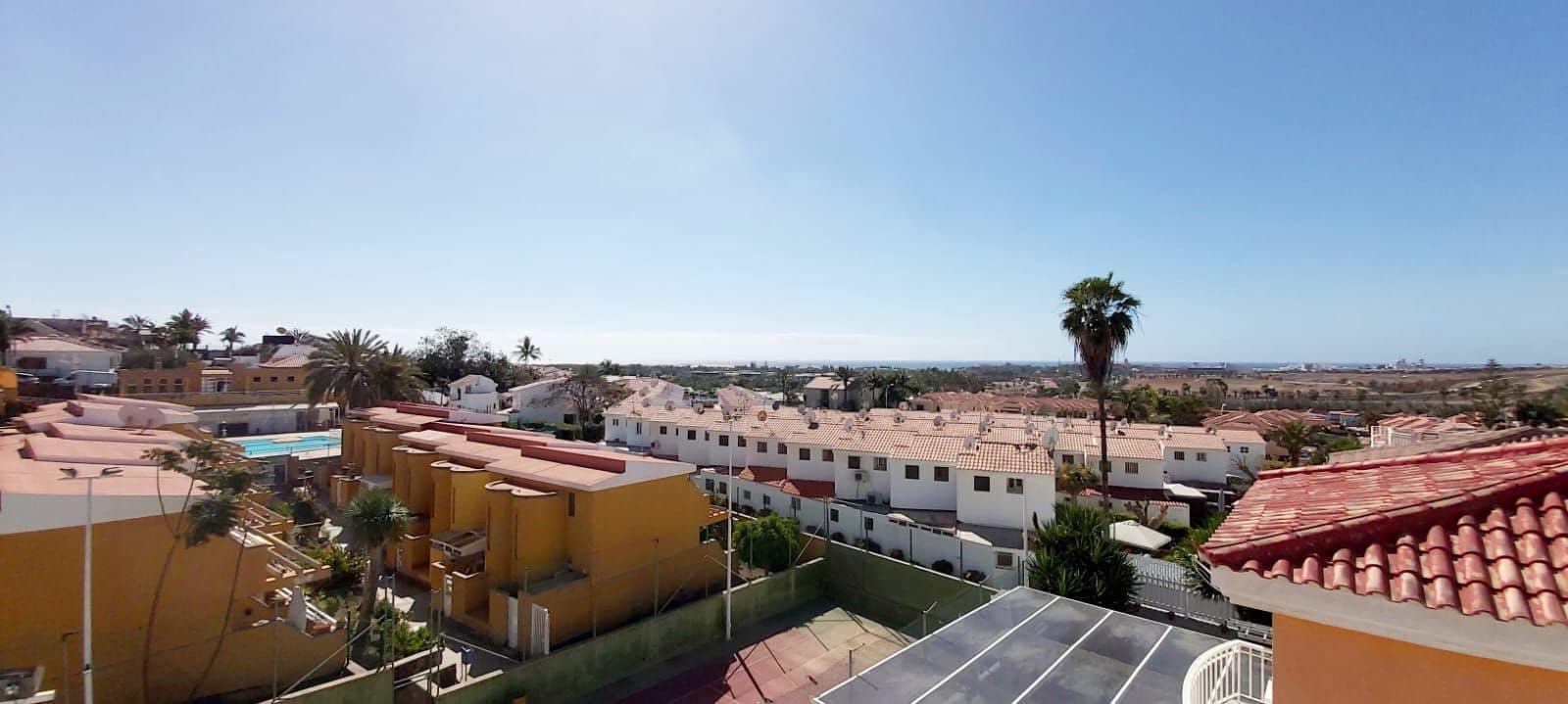 5 sovrum Villa till salu i Sonneland med pool garage - 695 000 € (Ref: 8743022)