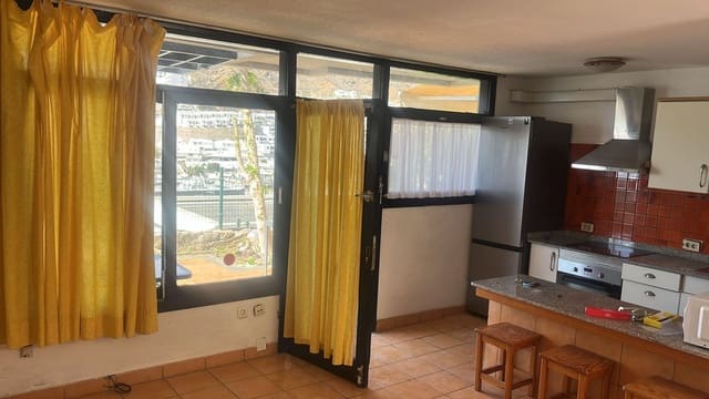 Casa de 2 habitaciones en Puerto Rico, Mogán en venta con piscina - 346.500 € (Ref: 8978508)