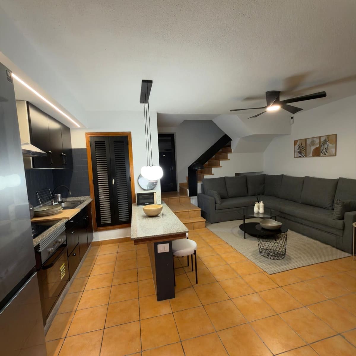 2 bedroom Townhouse for sale in Puerto Rico with pool - € 480,000 (Ref: 8978508)
