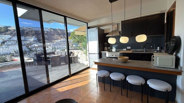 2 makuuhuone Omakotitalo myytävänä paikassa Puerto Rico, Mogán mukana uima-altaan - 480 000 € (Ref: 8978508)