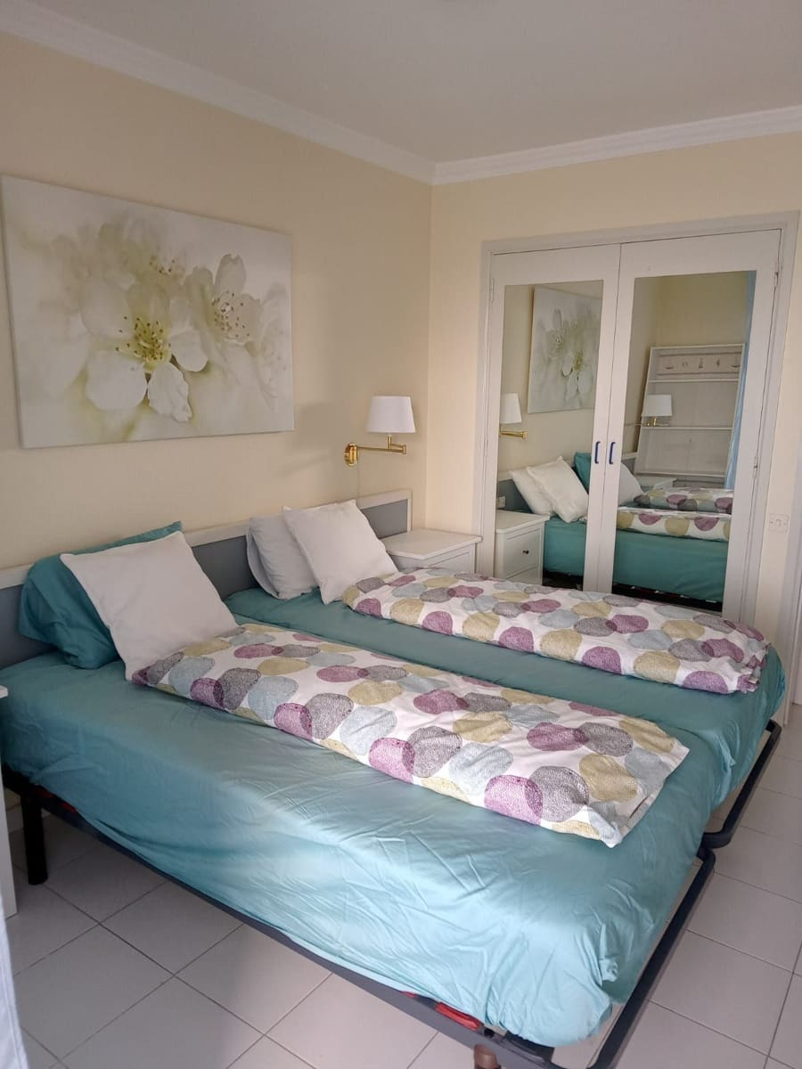 1 bedroom Apartment for rent in Patalavaca with pool garage - € 1,000 (Ref: 8993619)