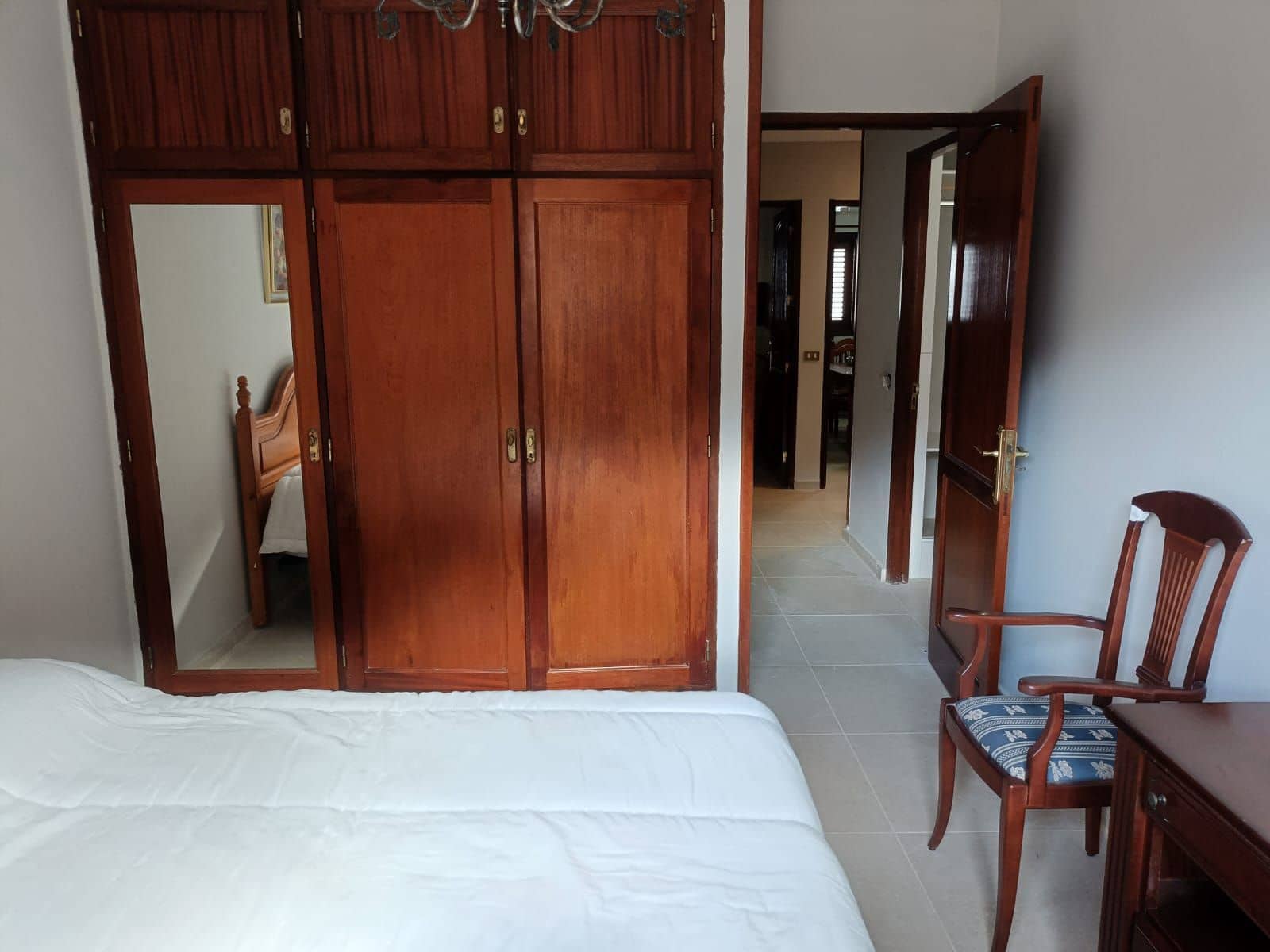 3 quarto Apartamento para arrendar em Mogan com garagem - 1 000 € (Ref: 9057344)