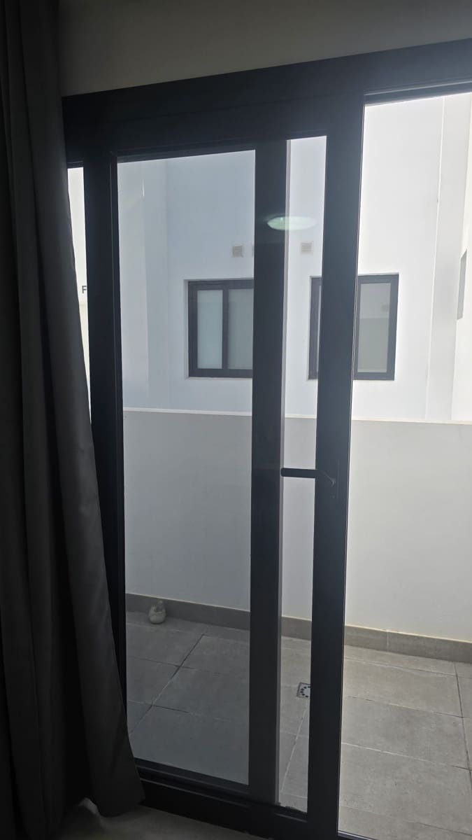 2 soverom Hus til leie i Las Palmas de Gran Canaria med garasje - € 1 250 (Ref: 9148953)