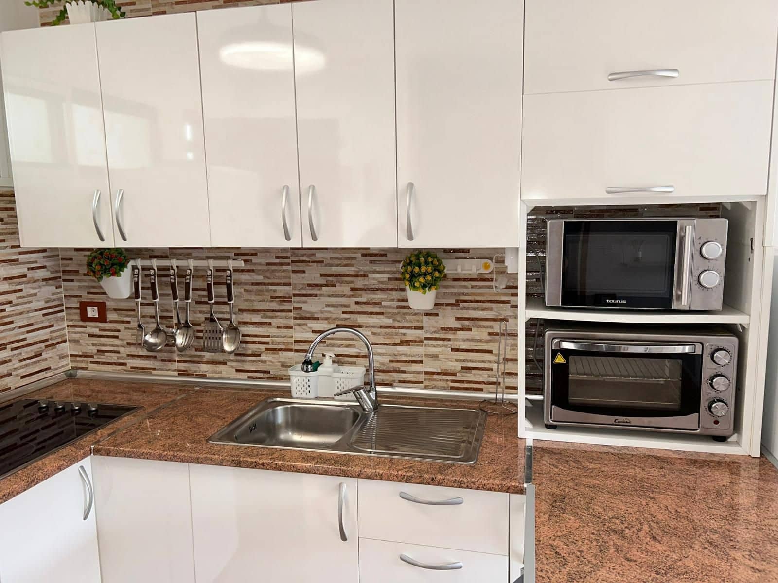 1 sovrum Lägenhet att hyra i Puerto Rico med pool garage - 1 100 € (Ref: 9398231)