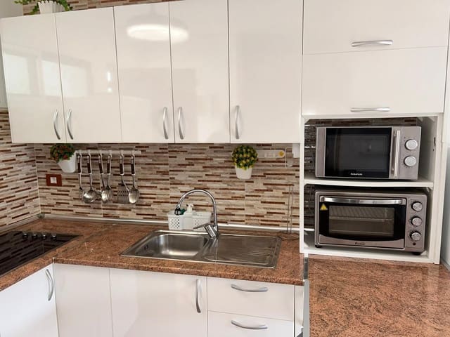 1 soverom Leilighet til leie i Puerto Rico, Mogán med svømmebasseng garasje - € 1 100 (Ref: 9398231)