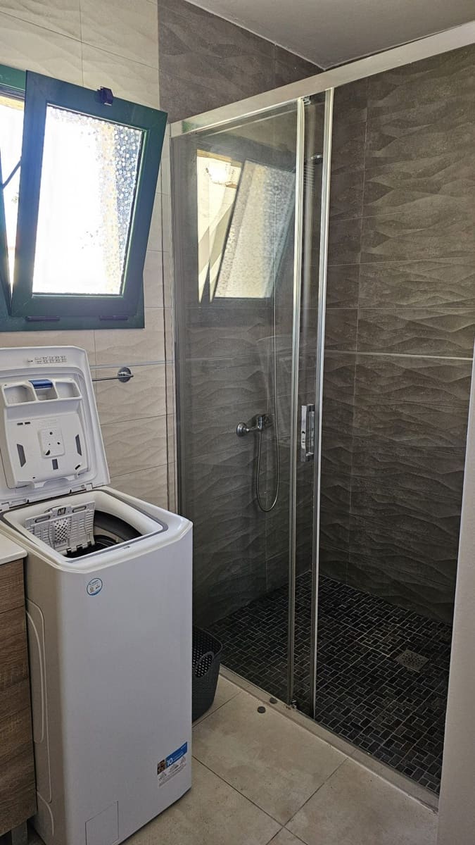   2 soveværelse   ferieLejlighed i Costa Calma   med   swimmingpool  garage  - € 560 (Ref: 9398232)