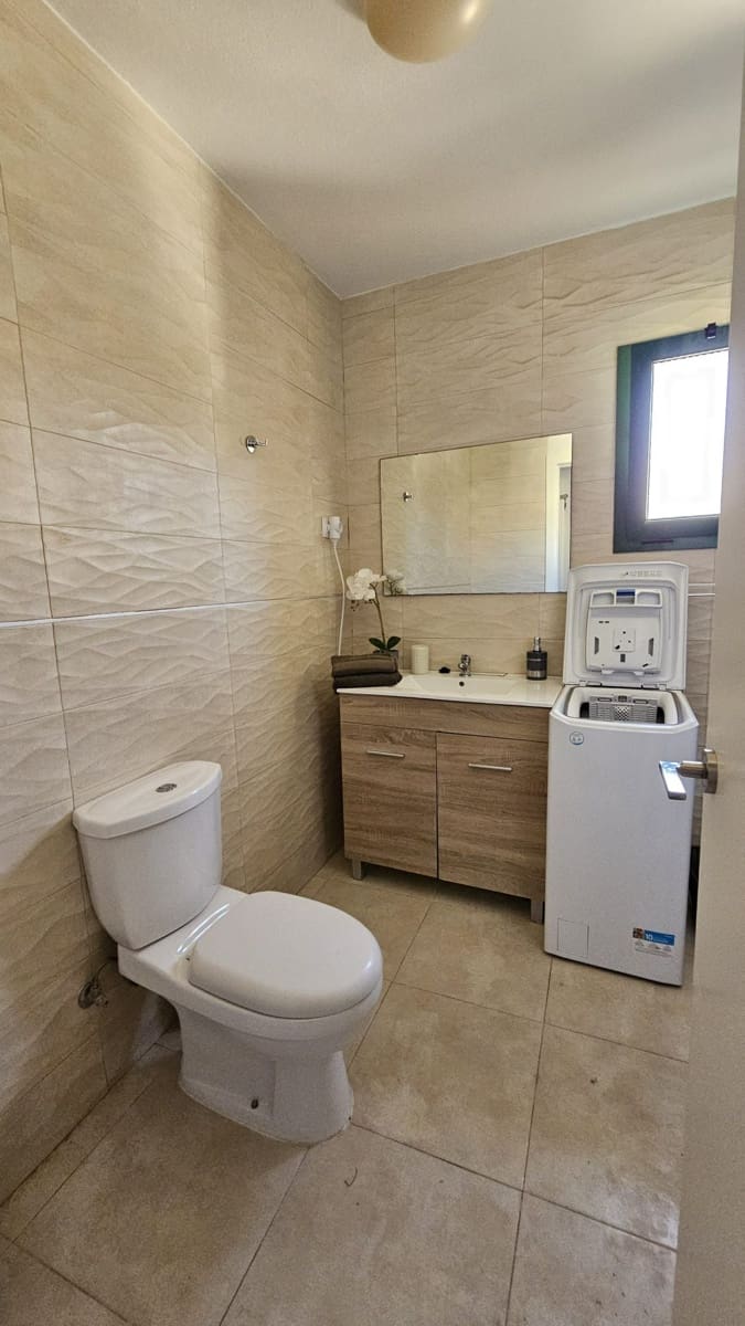   2 soveværelse   ferieLejlighed i Costa Calma   med   swimmingpool  garage  - € 560 (Ref: 9398232)