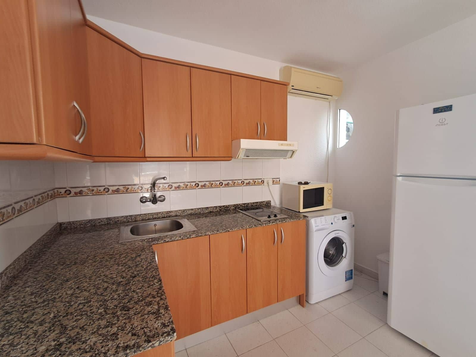 1 soveværelse Lejlighed til salg i Playa del Cura med swimmingpool - € 199.000 (Ref: 9406416)