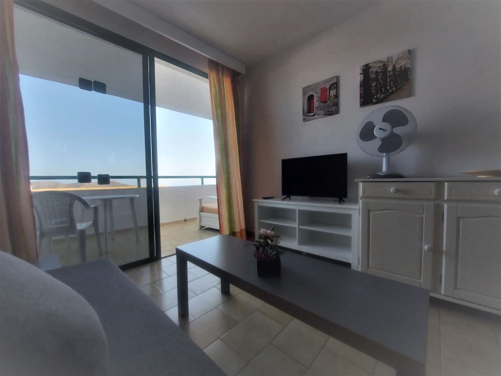 Apartamento de 1 habitación en Puerto Rico en alquiler con piscina garaje - 800 € (Ref: 9530075)