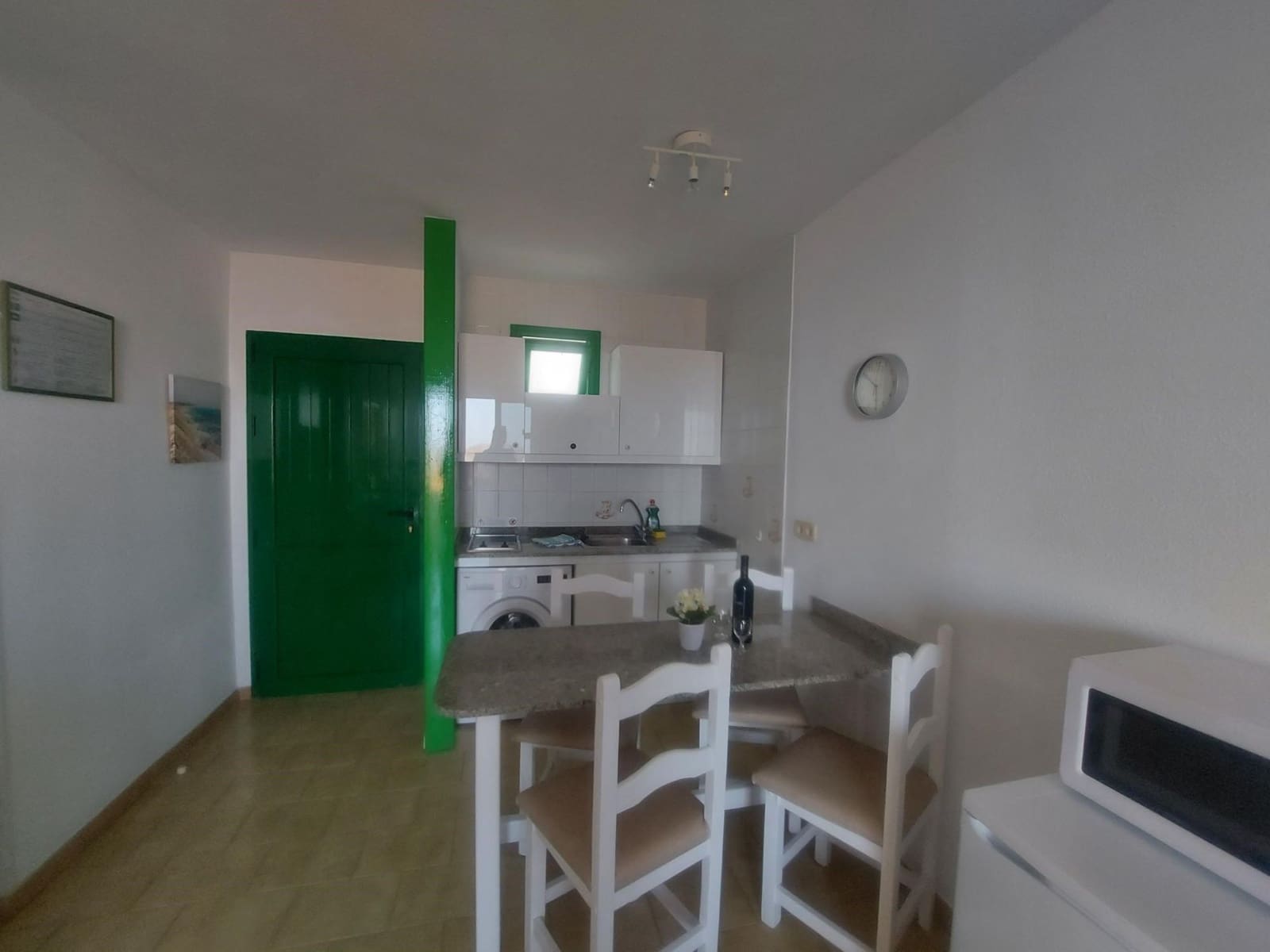 Apartamento de 1 habitación en Puerto Rico en alquiler con piscina garaje - 800 € (Ref: 9530075)