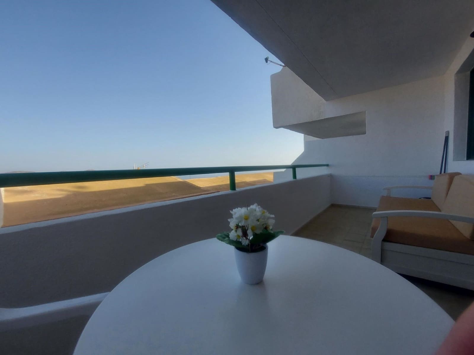 Apartamento de 1 habitación en Puerto Rico en alquiler con piscina garaje - 800 € (Ref: 9530075)