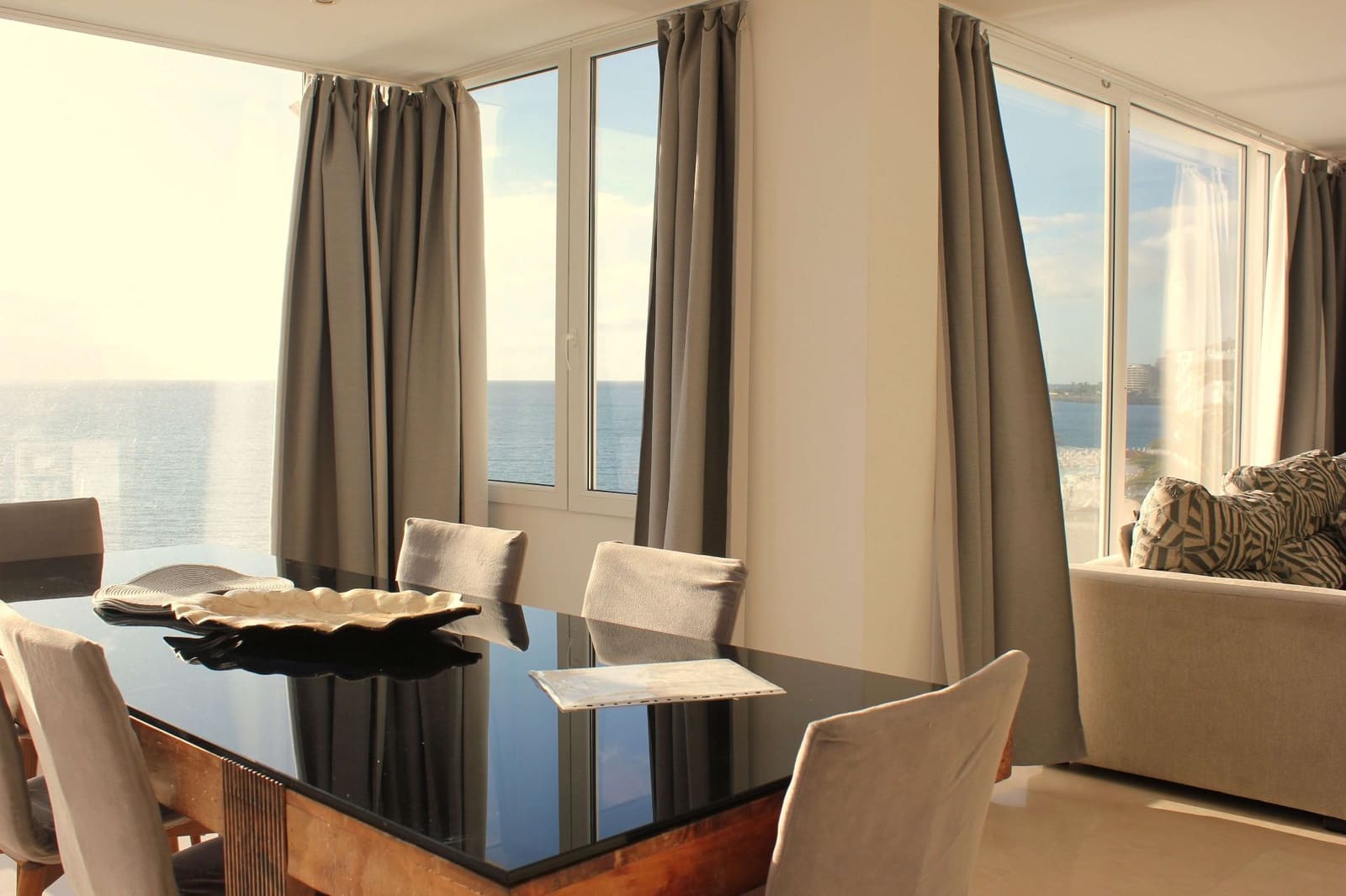 2 bedroom Apartment for sale in Arguineguin with pool - € 640,000 (Ref: 9535580)