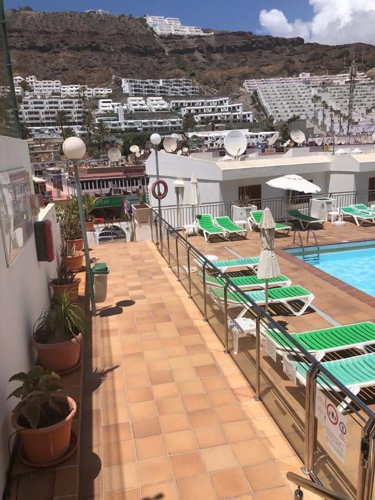 2 quarto Casa em Banda para venda em Puerto Rico com piscina - 250 000 € (Ref: 9543122)