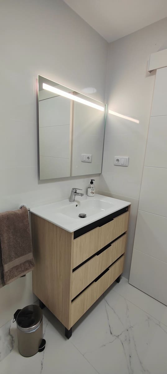 2 soveværelse Lejlighed til leje i Puerto Rico med swimmingpool garage - € 1.800 (Ref: 9564824)